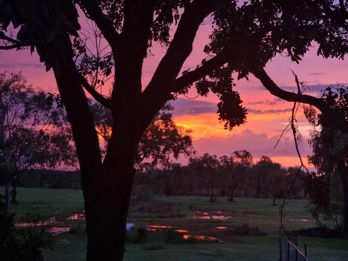 Aaok Lakes Resort And Caravan Park Berry Springs エクステリア 写真